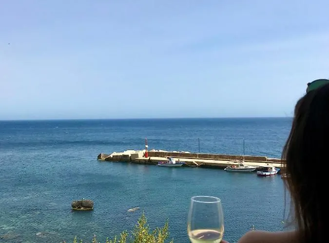 فندق مبيت وإفطار Sulmare