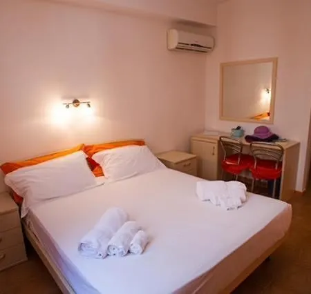 Sulmare Bed & Breakfast 3*